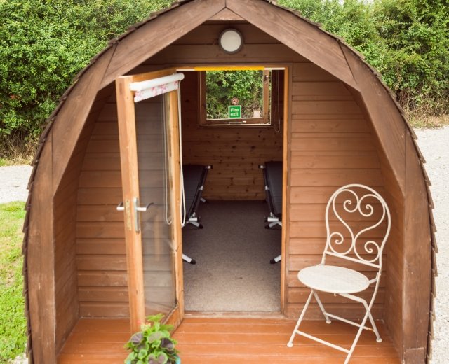 Glamping holidays in Cheshire, Northern England - Pitch & Canvas